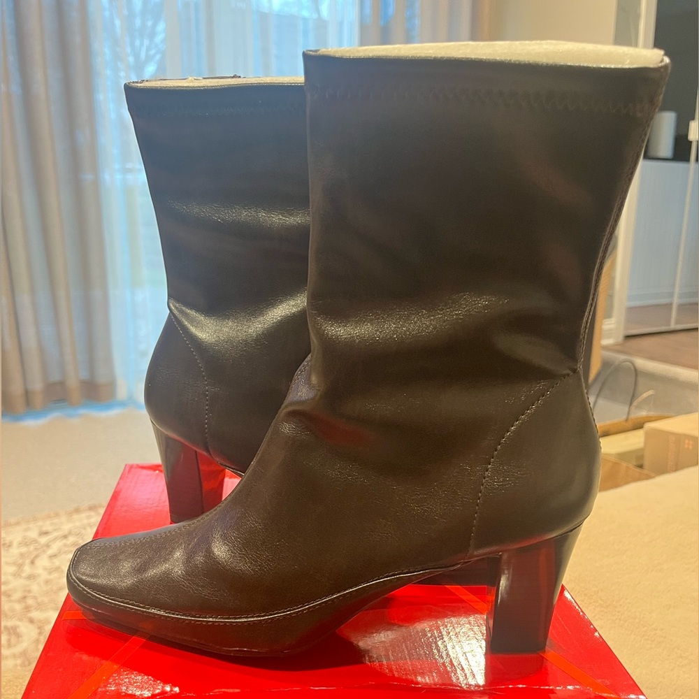 Aerosoles Blue Gene Brown Leather Boots 9.5